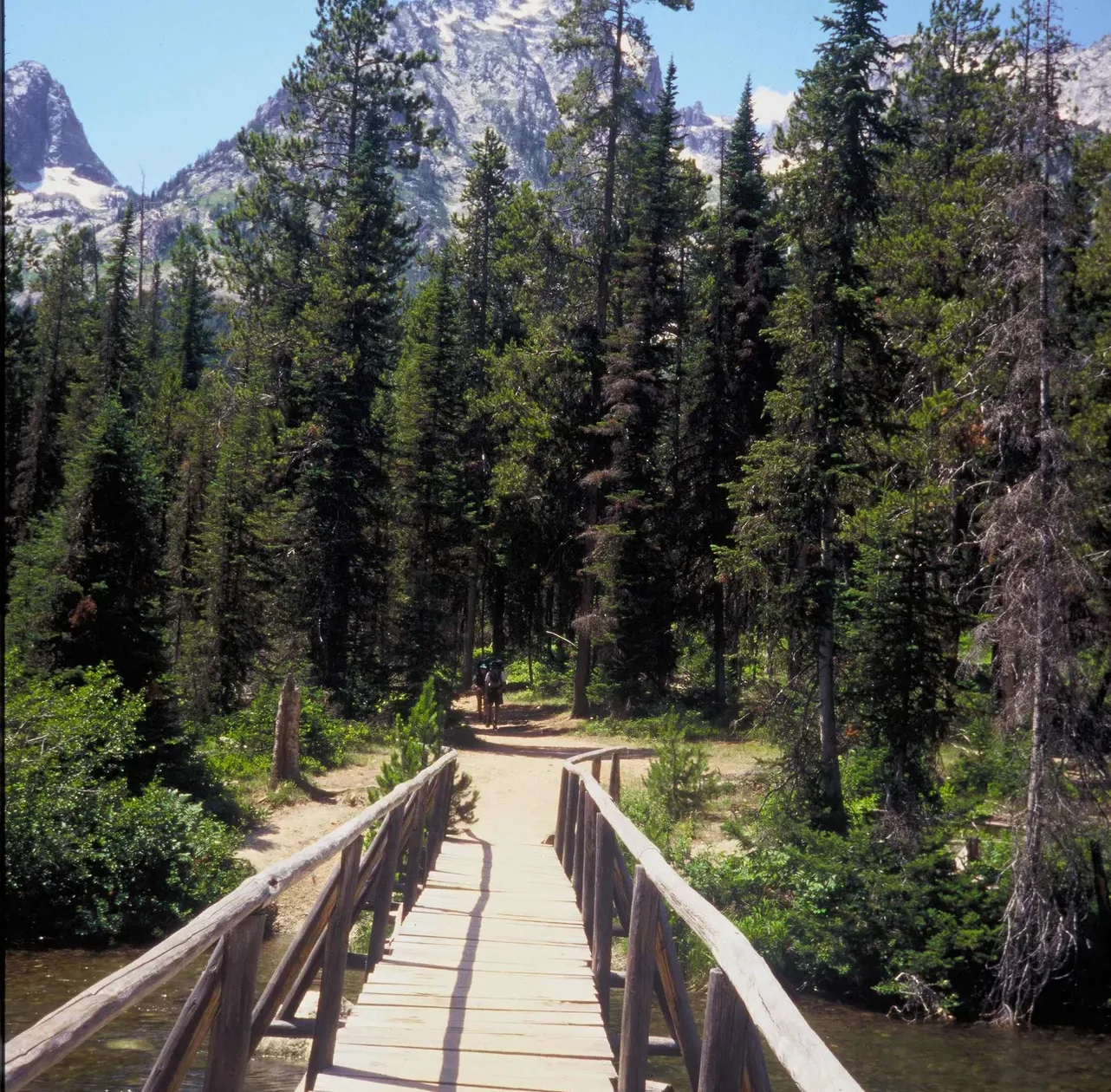 Choosing a Grand Teton Base: Distance, Access, and Trip Rhythm